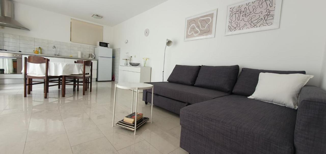 Apartment Brgacelj Kali Εξωτερικό φωτογραφία