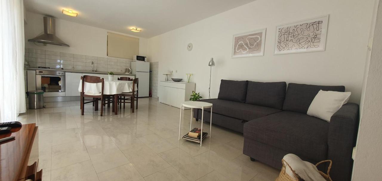 Apartment Brgacelj Kali Εξωτερικό φωτογραφία