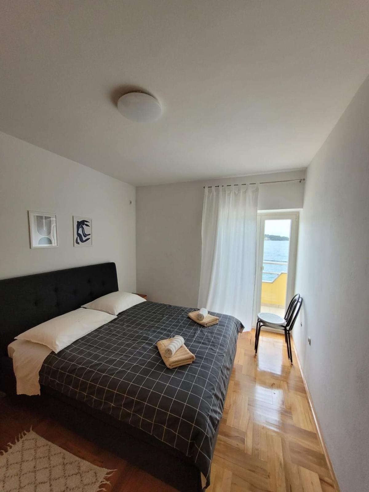 Apartment Brgacelj Kali Εξωτερικό φωτογραφία